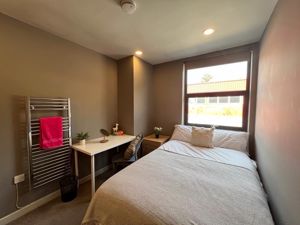 Photo 31- click for photo gallery